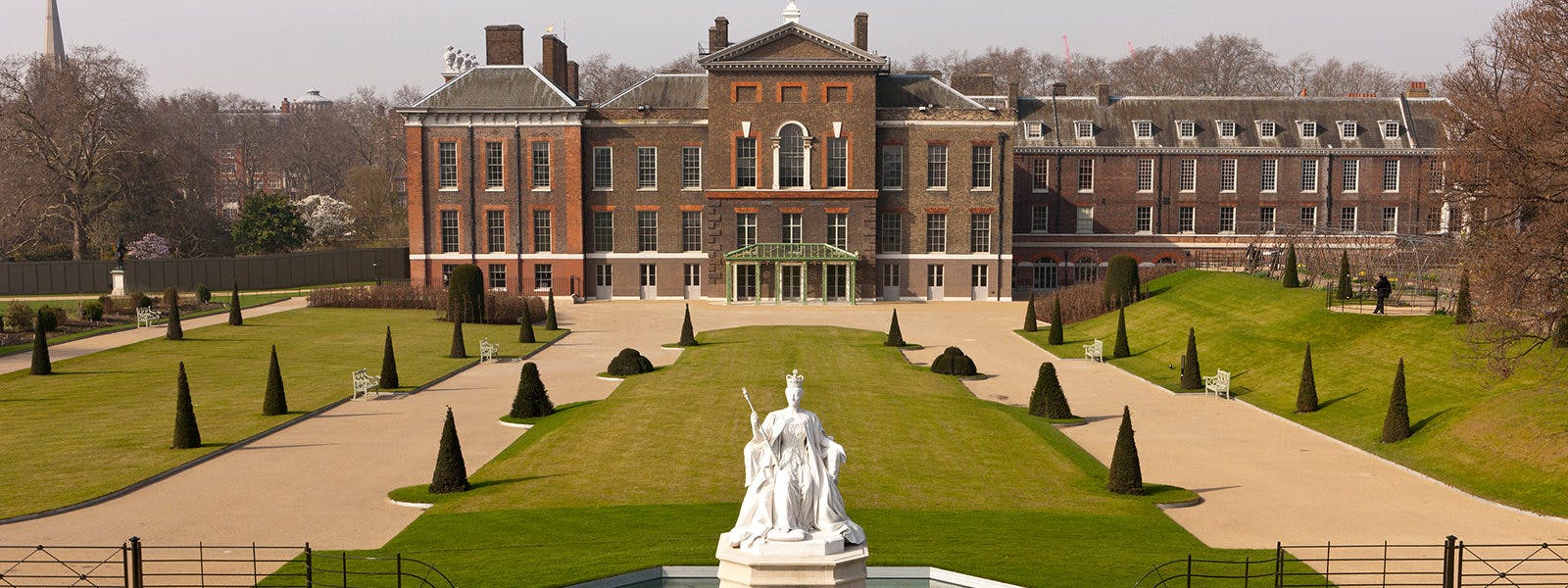 A day out at Kensington Palace – Harry and Meghan’s old home
